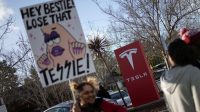 Ambisi_Elon_Musk_Tesla_Diincar_Ancaman_Bisnis_Mobil_Listrik