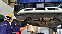 Ganti_Oli_Mobil_Sebelum_Mudik_atau_Setelahnya_Simak_Pertimbangannya