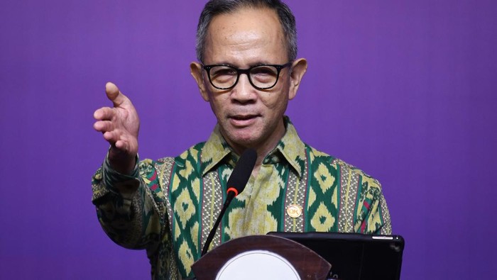 Prabowo-OJK_Rahasia_di_Balik_Dorongan_Akses_Keuangan_Bank_BUMN