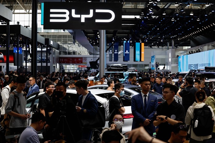BYD_300000_Mobil_Listrik_Terjual_Sebulan_Rahasianya