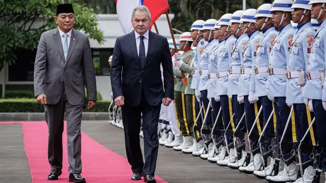 Menhan Sjafrie Pantau Kesiapan Indo Defence 2025 JIExpo