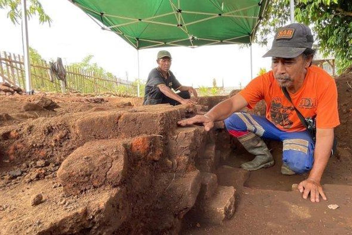 Penemuan Candi Kuno Misterius di Malang: Jejak Kerajaan Medang?