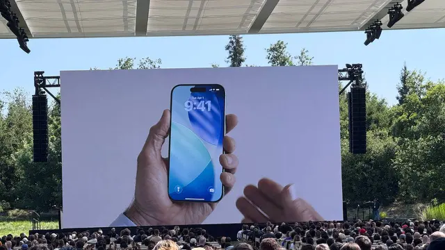 Update iOS 16: iPhone Kamu Dapat Update? Cek Daftarnya!